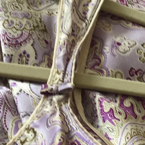 Oscar de la Renta gown and robe - Picture 3 of 4